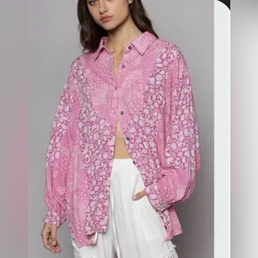 POL Coral Paisley Blouse
